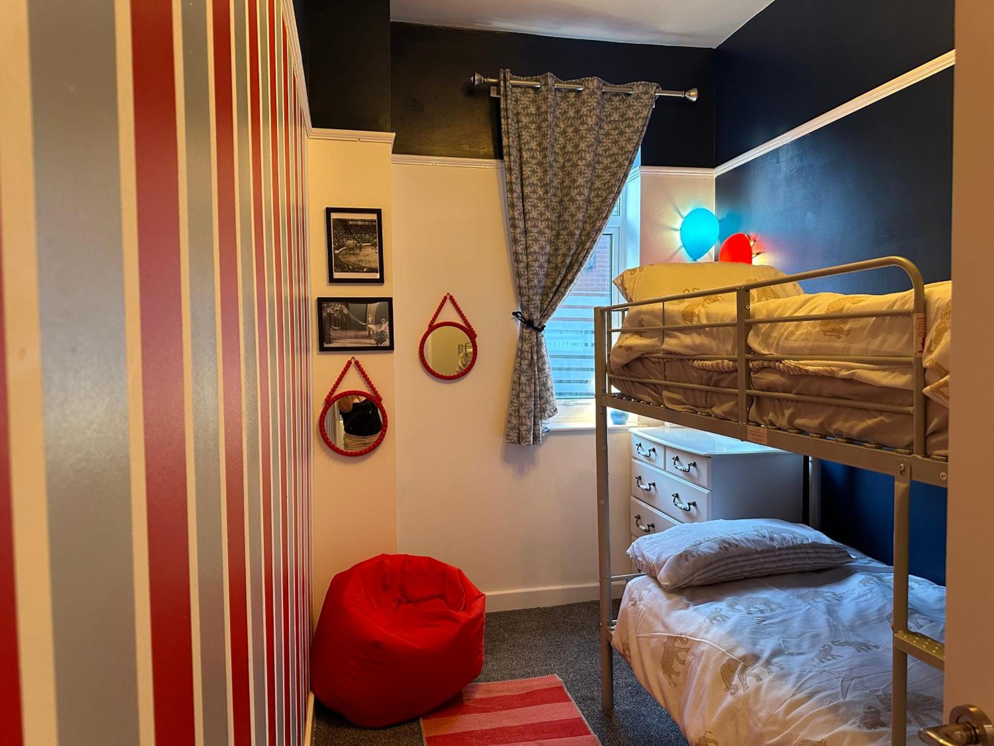 Circus Suite Blackpool Exterior foto
